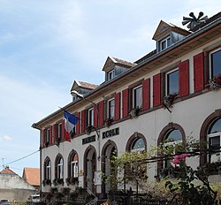 Steinbach, Mairie-école